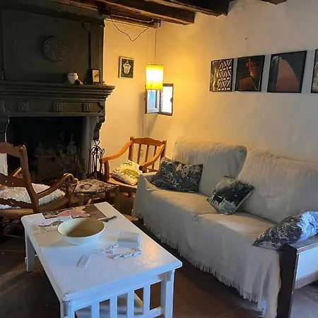 Casa De Diego El Barbero Dom wakacyjny Benarrabá
